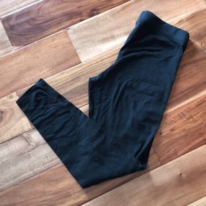 Victoria’s Secret PINK black leggings